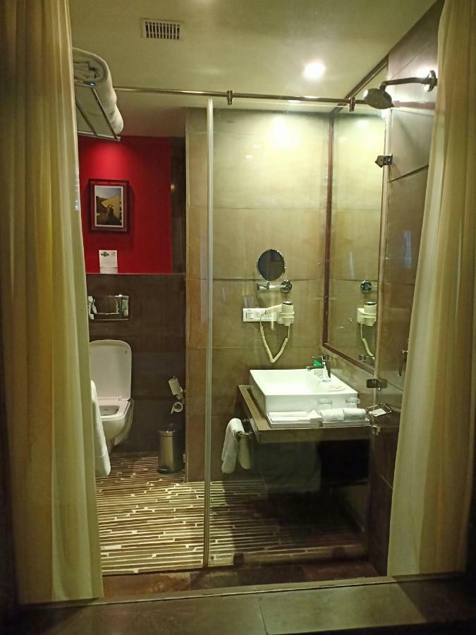 Ramada Ajmer Кішангарх Екстер'єр фото